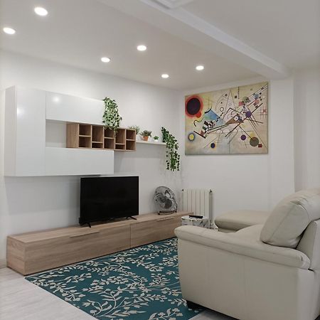 Ferienwohnung Piso Deluxe En El Centro Con Ascensor Castro Urdiales Zimmer foto