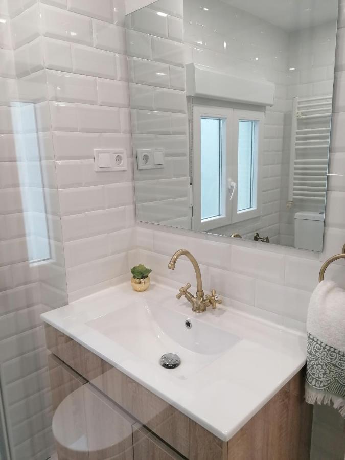 Ferienwohnung Piso Deluxe En El Centro Con Ascensor Castro Urdiales Exterior foto